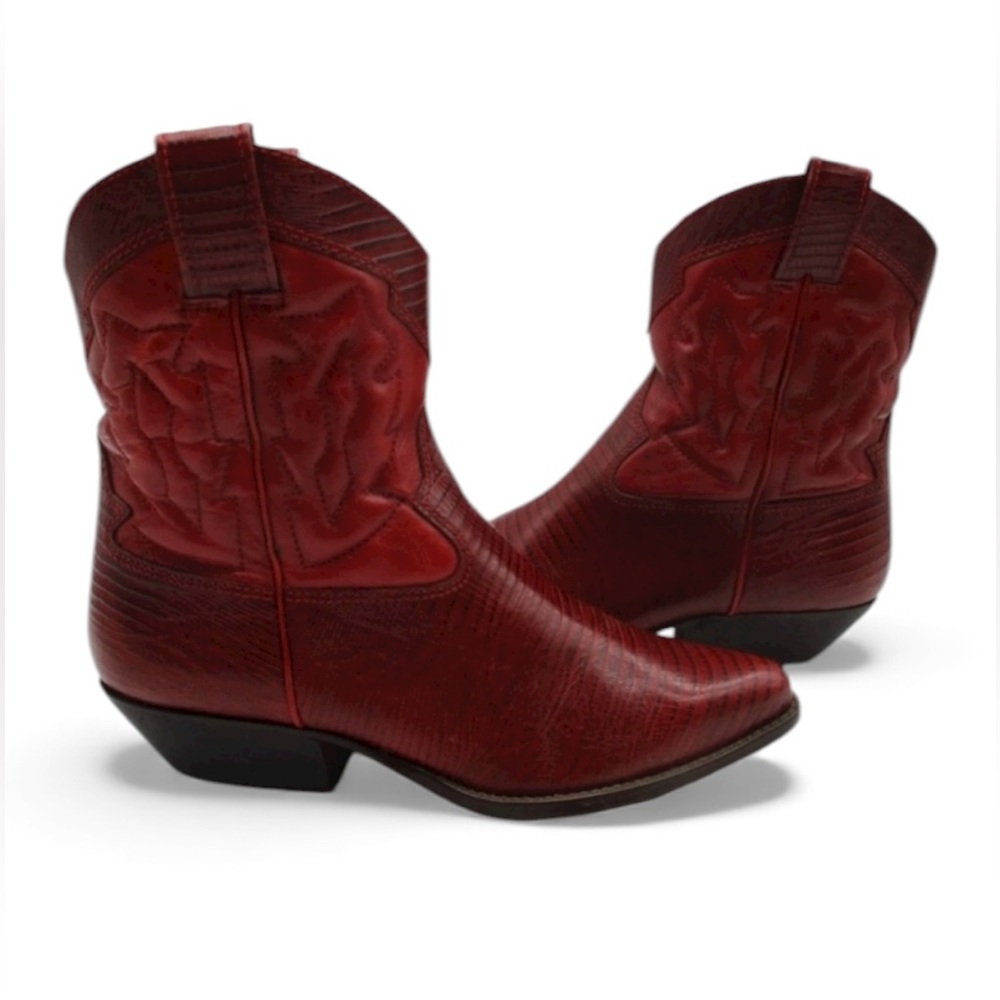 Nine West women’s Red Western Cowboy Boots 6.5